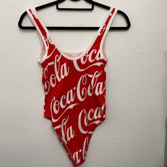 Bershka Bodysuit - Picture 2 of 3